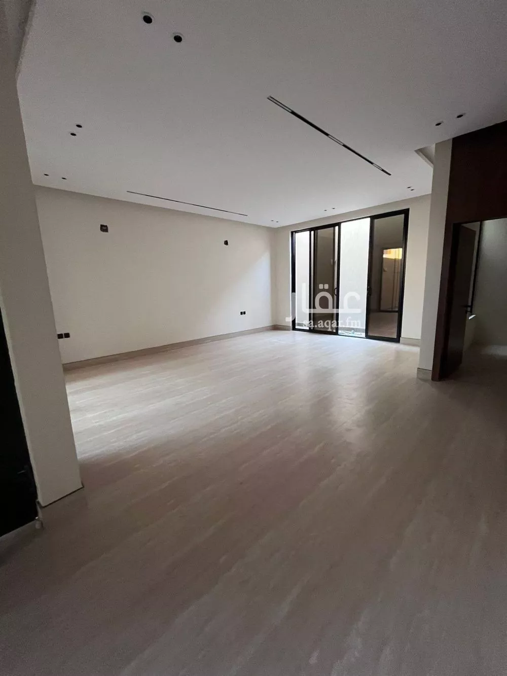 6 bedroom villa in Al Mahdiyyah 11