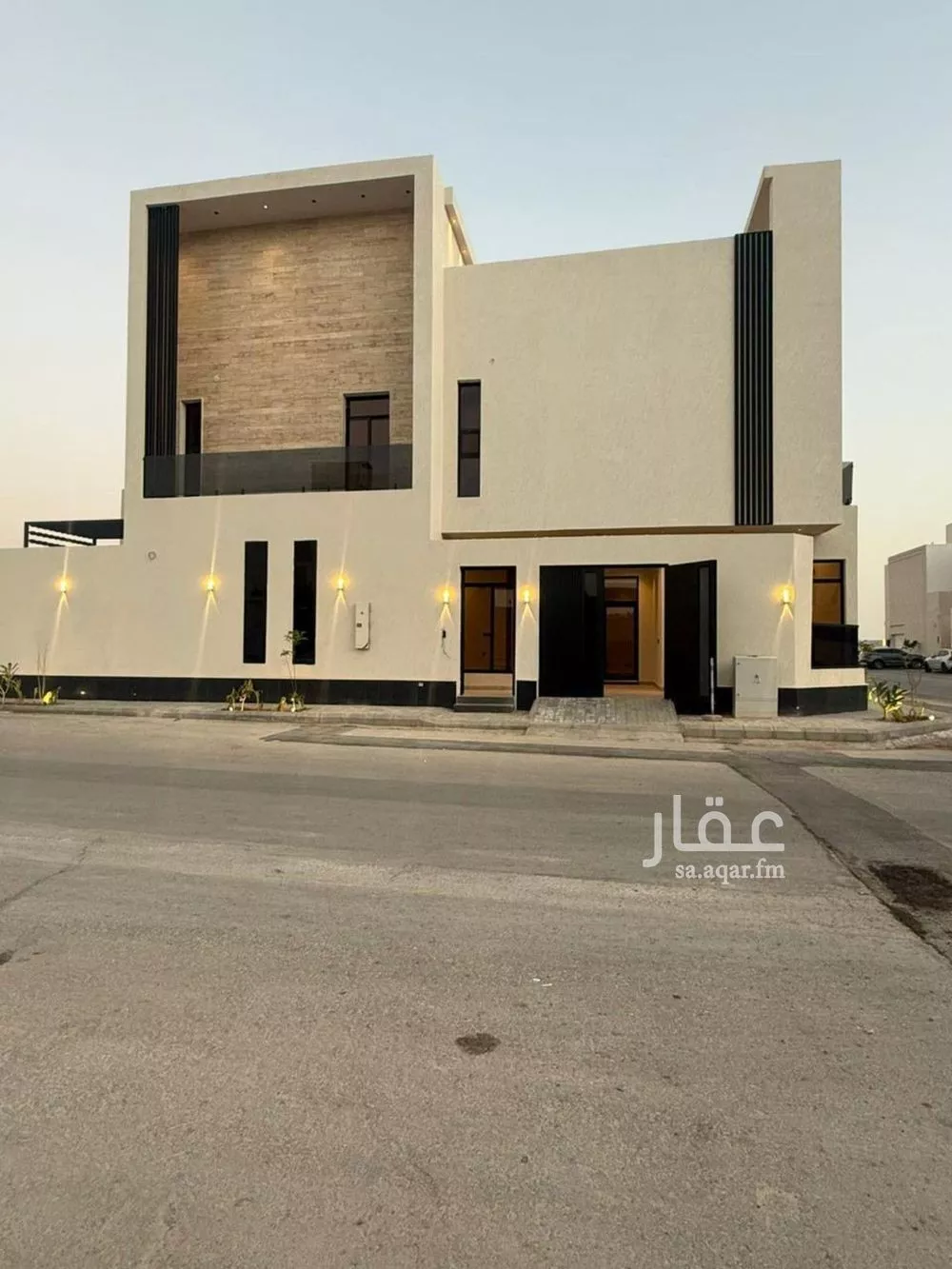 6 bedroom villa in Al Mahdiyyah 2