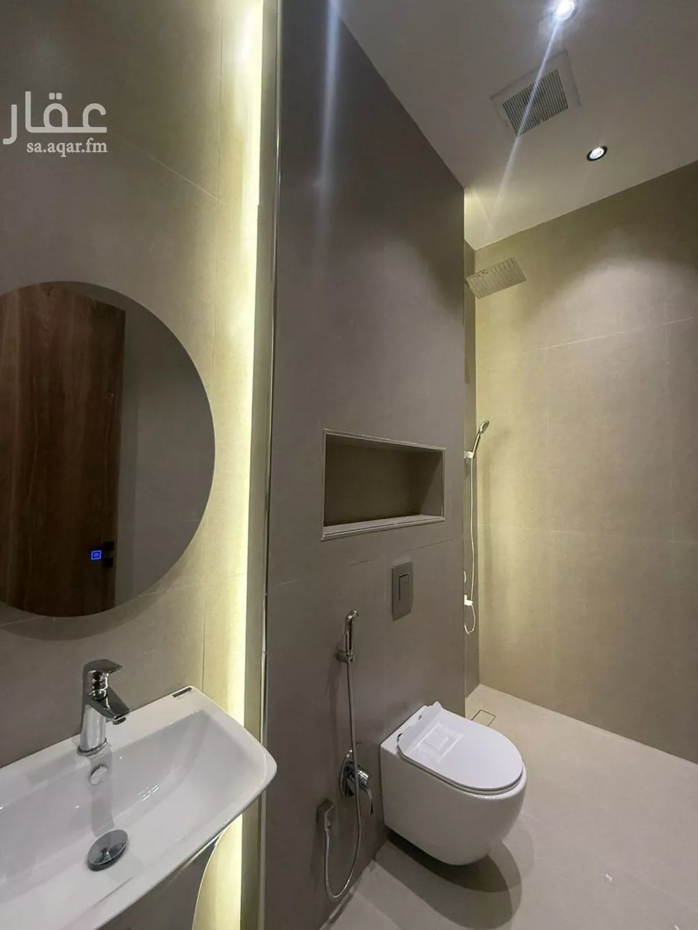 6 bedroom villa in Al Mahdiyyah 22