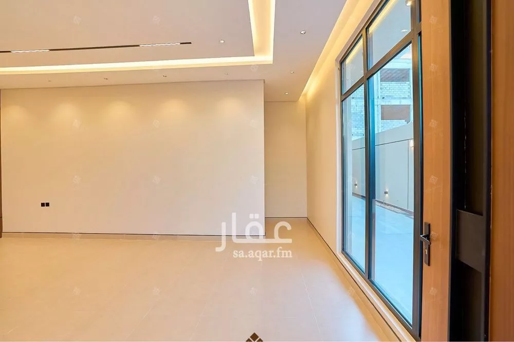5 bedroom villa in Al Mahdiyyah 25