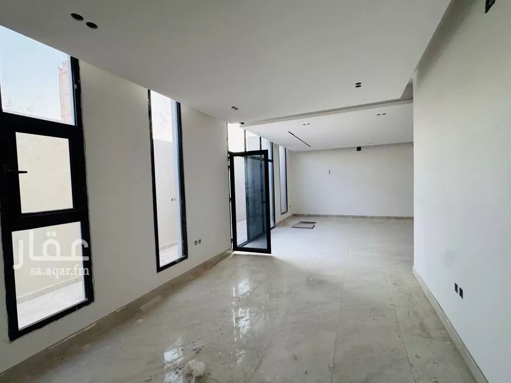 4 bedroom villa in Al Narjis 16