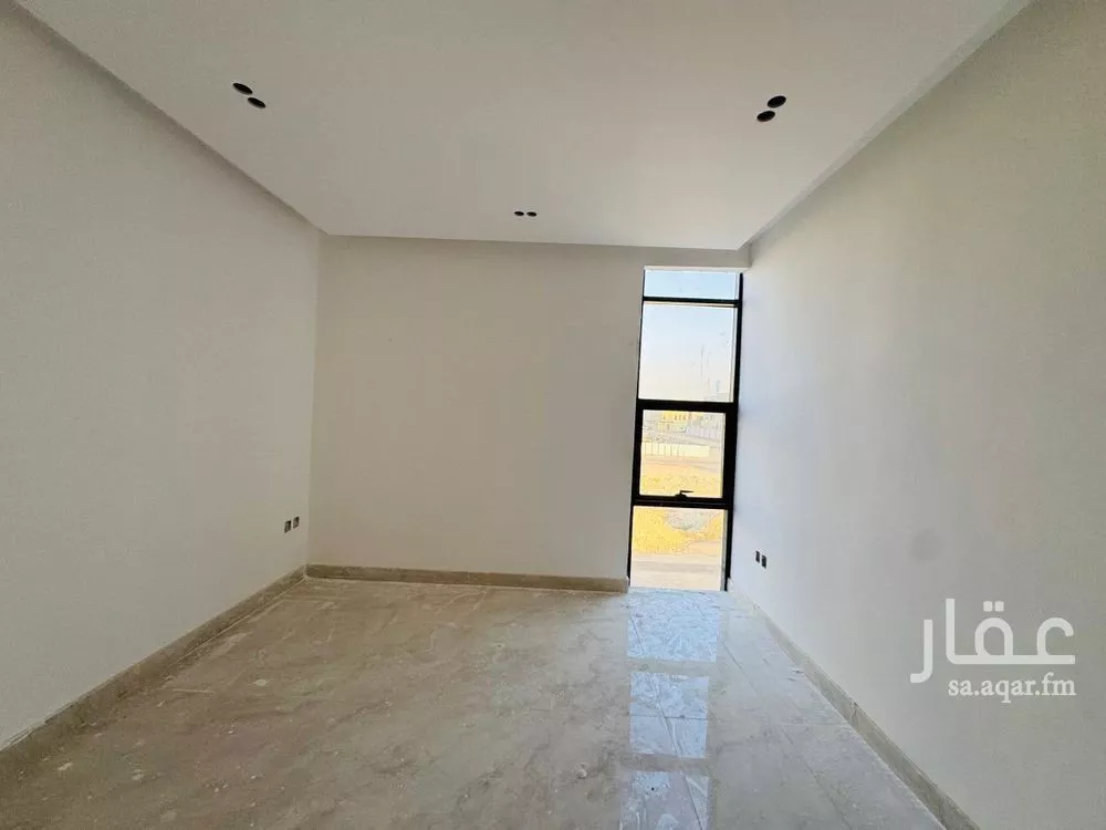 4 bedroom villa in Al Narjis 18