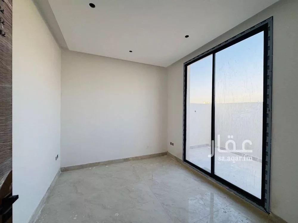 4 bedroom villa in Al Narjis 23