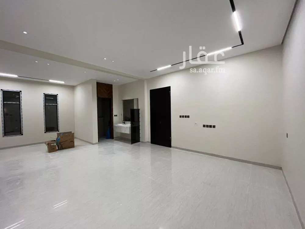 5 bedroom villa in Al Mahdiyyah 12