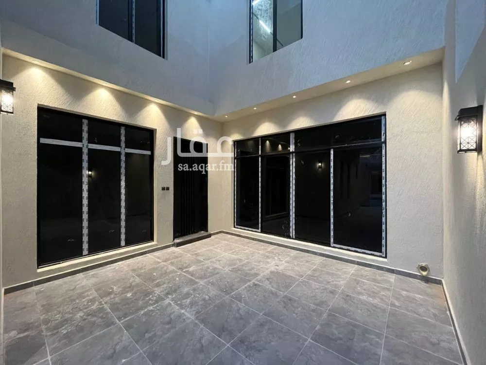 5 bedroom villa in Al Mahdiyyah 22