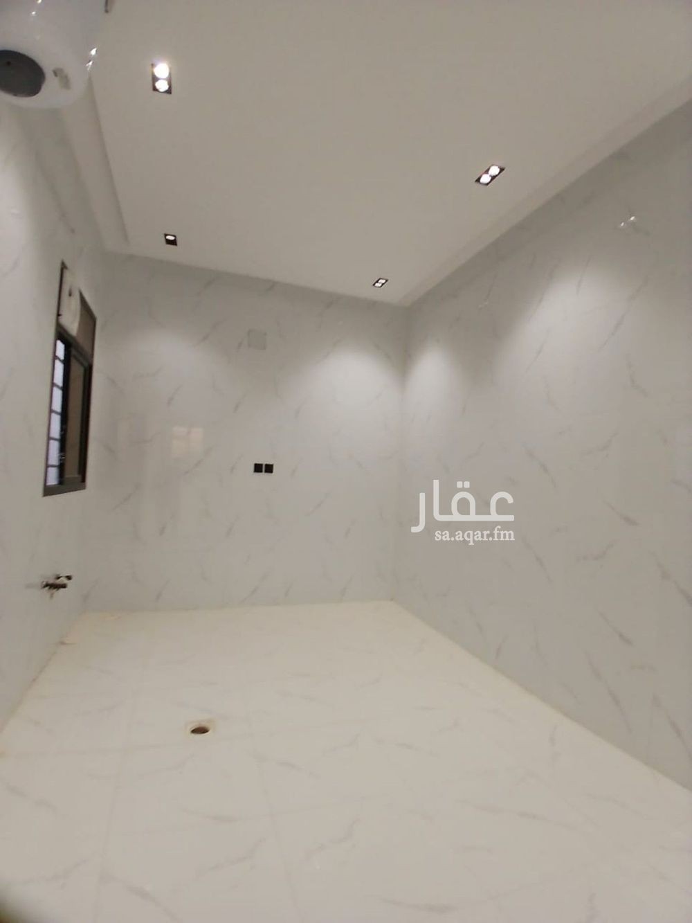 6 bedroom villa in Taibah, Riyadh 15