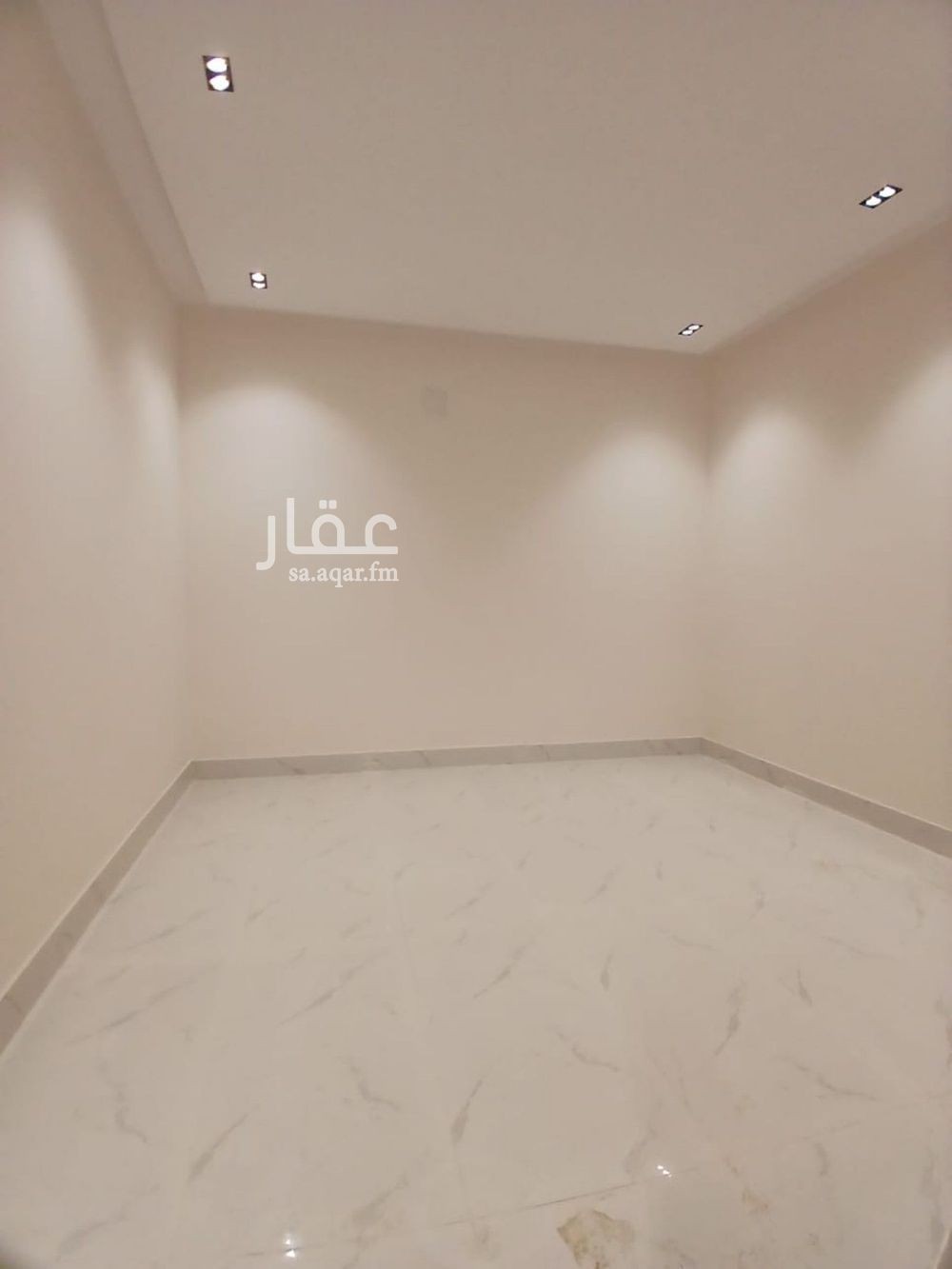 6 bedroom villa in Taibah, Riyadh 9