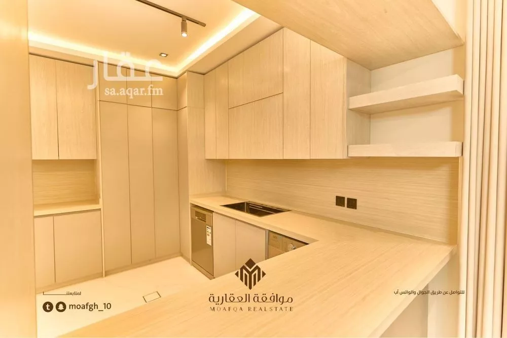 4 bedroom villa in Al Mahdiyyah 17