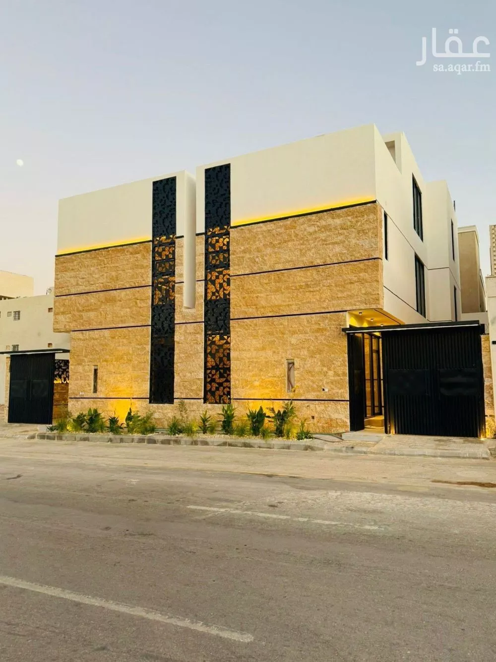 6 bedroom villa in Al Mahdiyyah 2