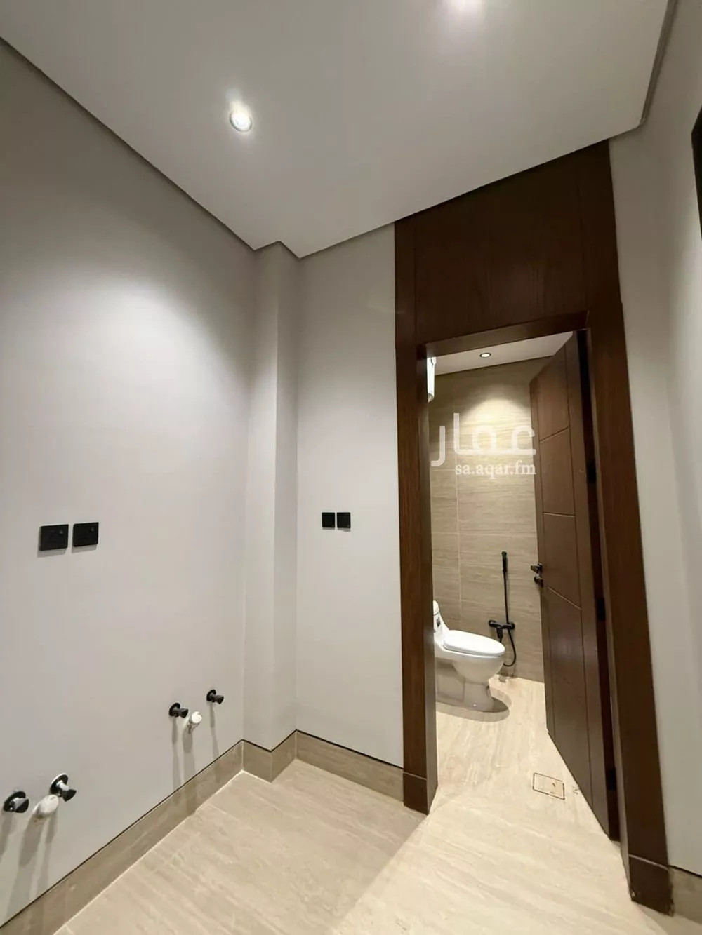 7 bedroom villa in Al Mahdiyyah 8