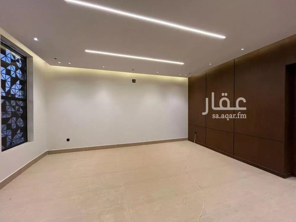 5 bedroom villa in Al Mahdiyyah 9