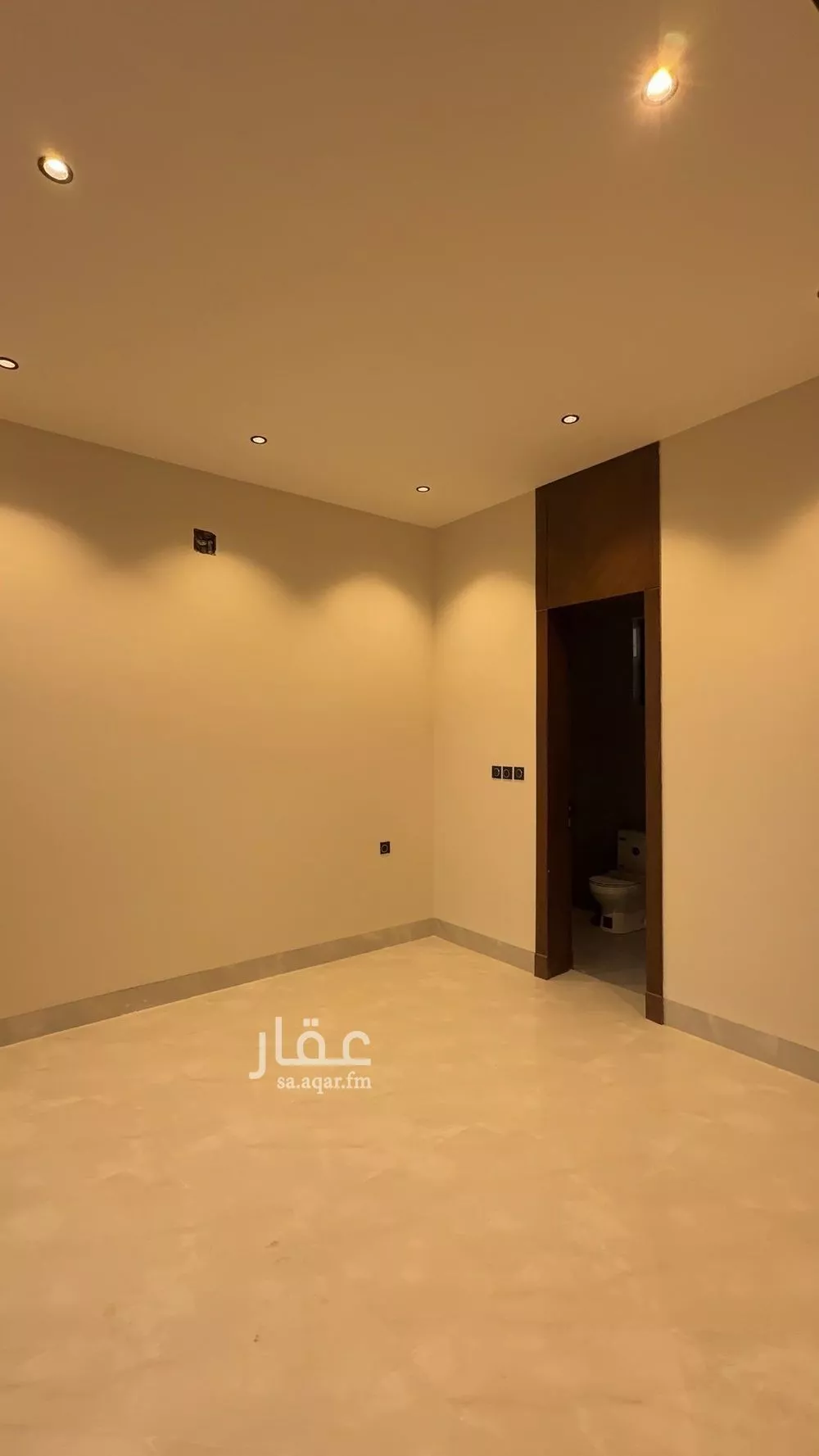 5 bedroom villa in Al Mahdiyyah 5