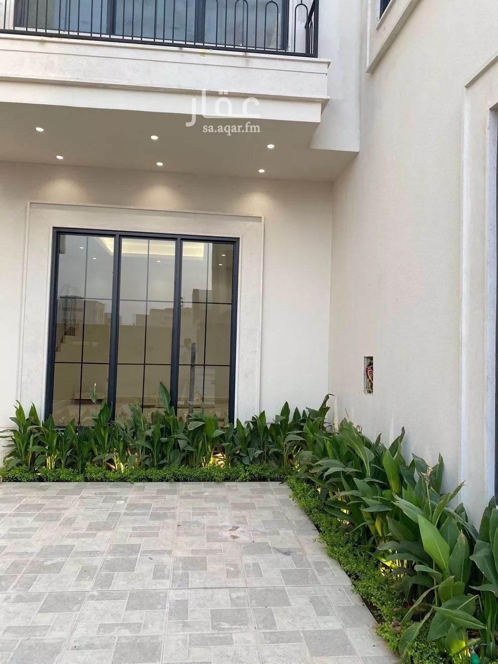 5 bedroom villa in Al Mahdiyyah 3