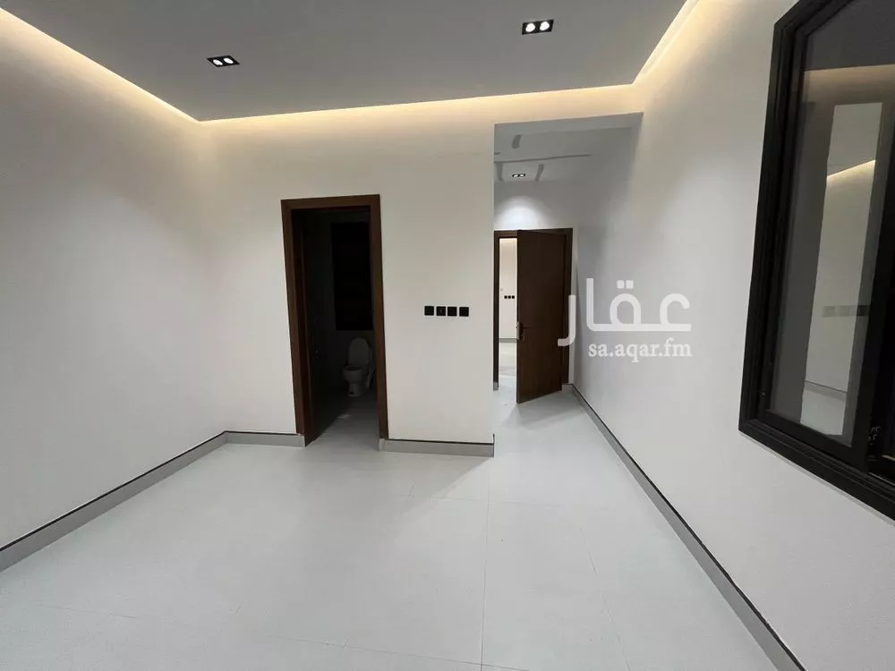 فيلا 4 غرف في الجنادرية 15