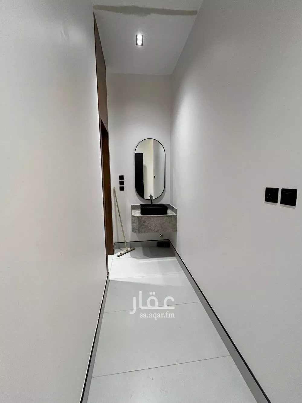 فيلا 4 غرف في الجنادرية 5