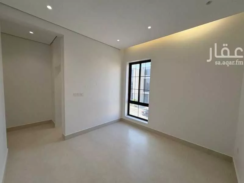 5 bedroom villa in Al Mahdiyyah 17