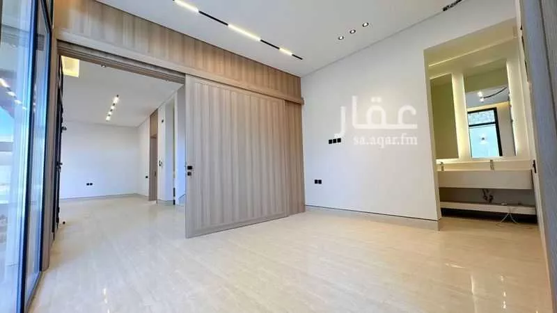 5 bedroom villa in Al Mahdiyyah 15