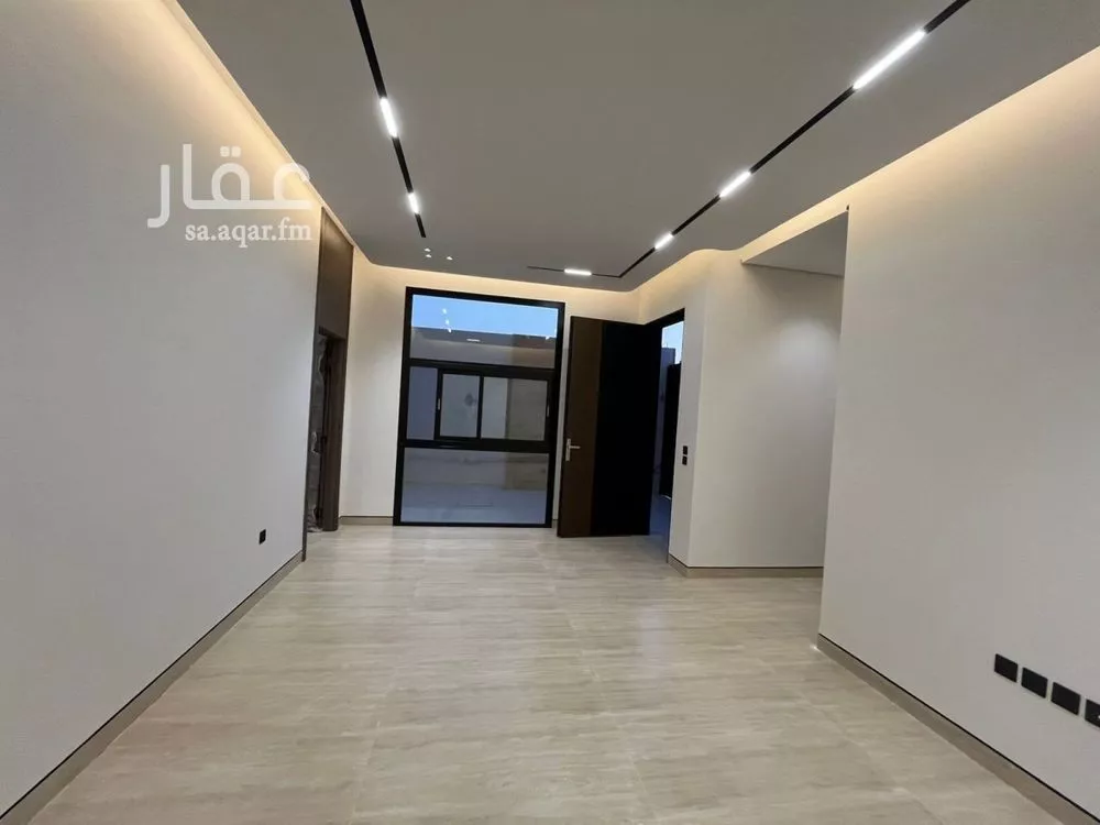 فيلا 5 غرف في المهدية 6
