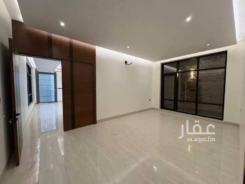6 bedroom villa in Al Mahdiyyah 17