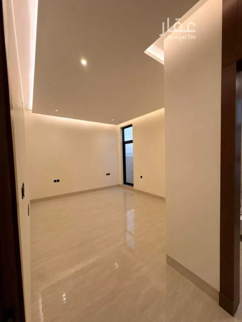 6 bedroom villa in Al Mahdiyyah 22