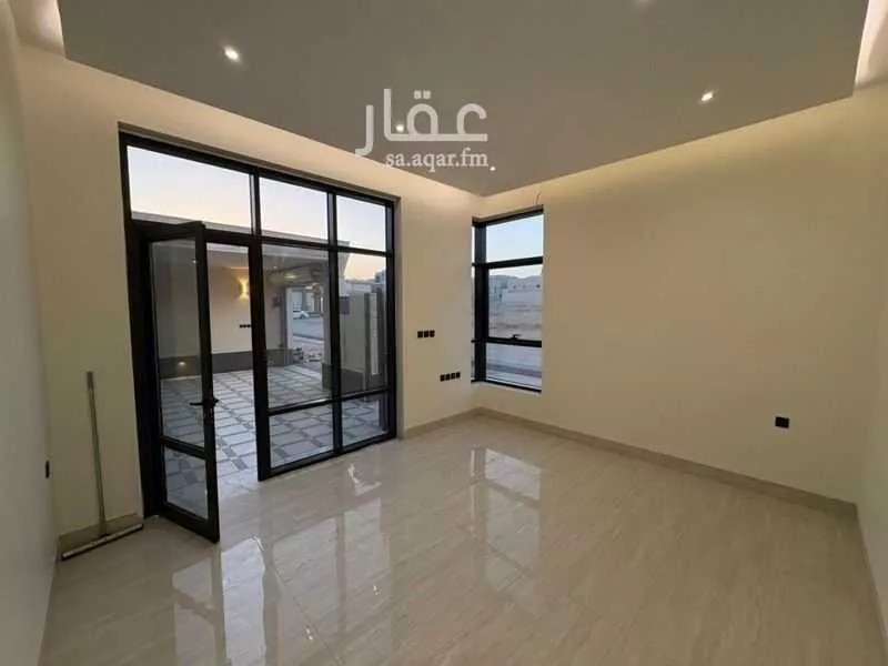 6 bedroom villa in Al Mahdiyyah 7