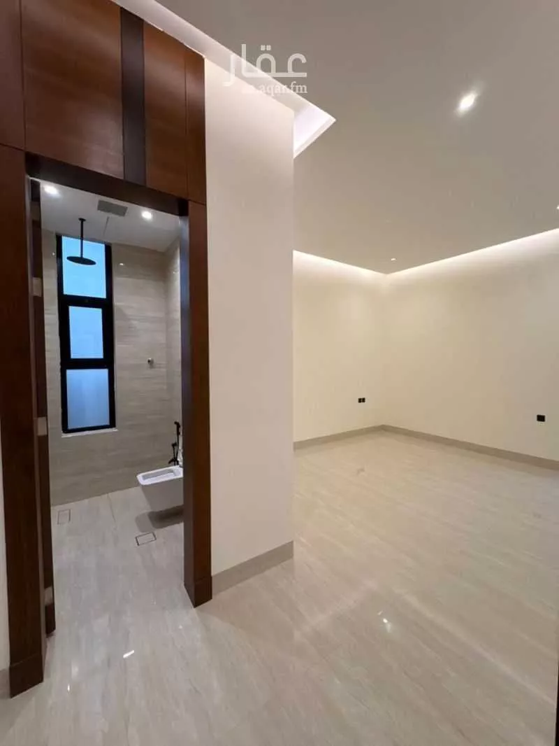 6 bedroom villa in Al Mahdiyyah 8