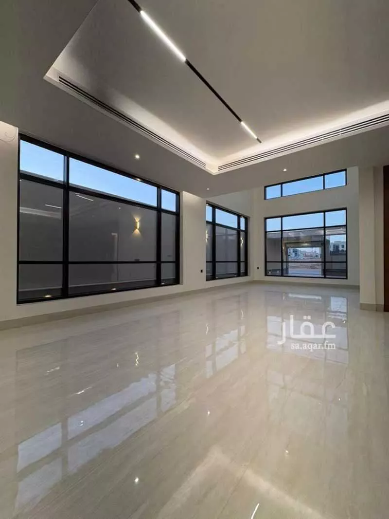 6 bedroom villa in Al Mahdiyyah 9