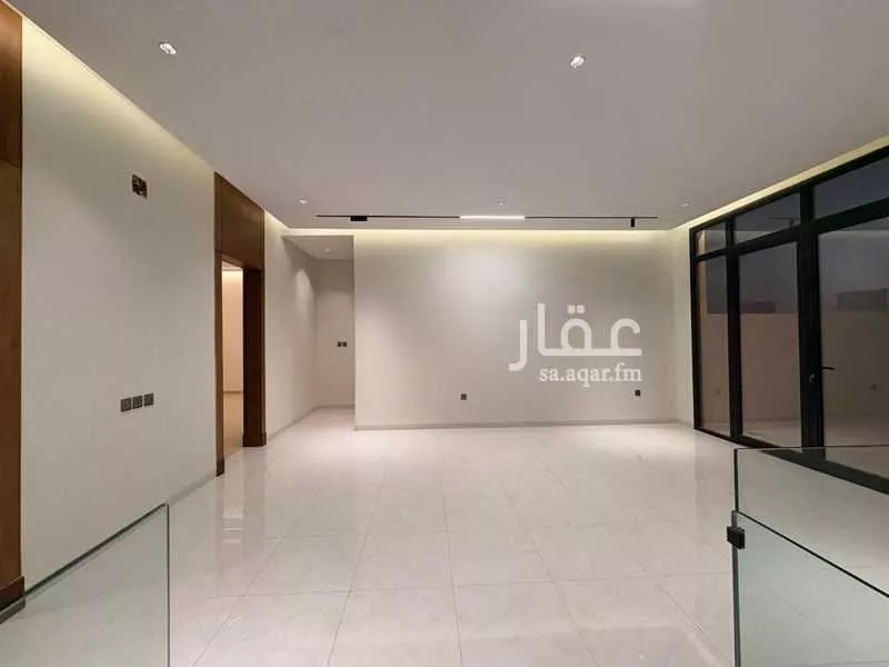 فيلا 6 غرف في المهدية 12