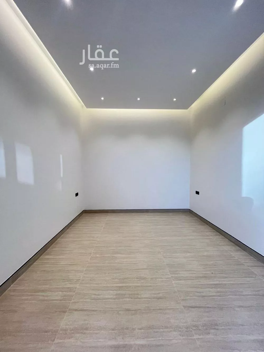 فيلا 5 غرف في المهدية 6