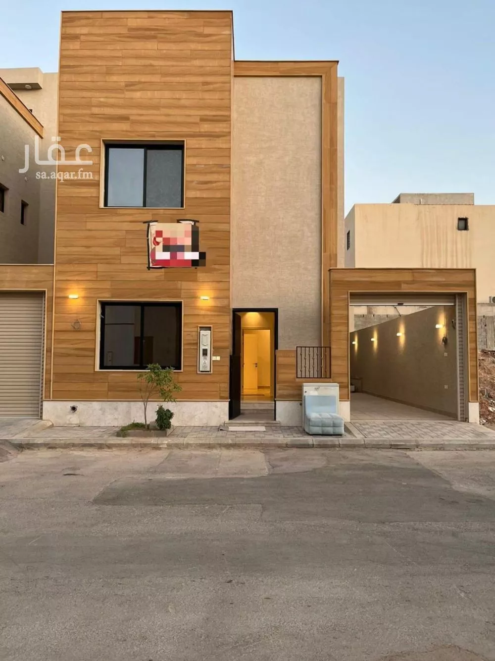 5 bedroom villa in Al Mahdiyyah 2