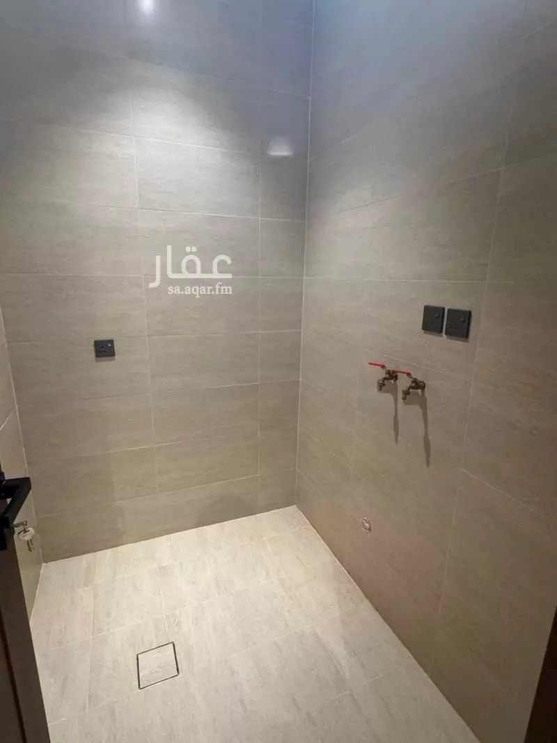 فيلا 4 غرف في الفنار، الدمام 3