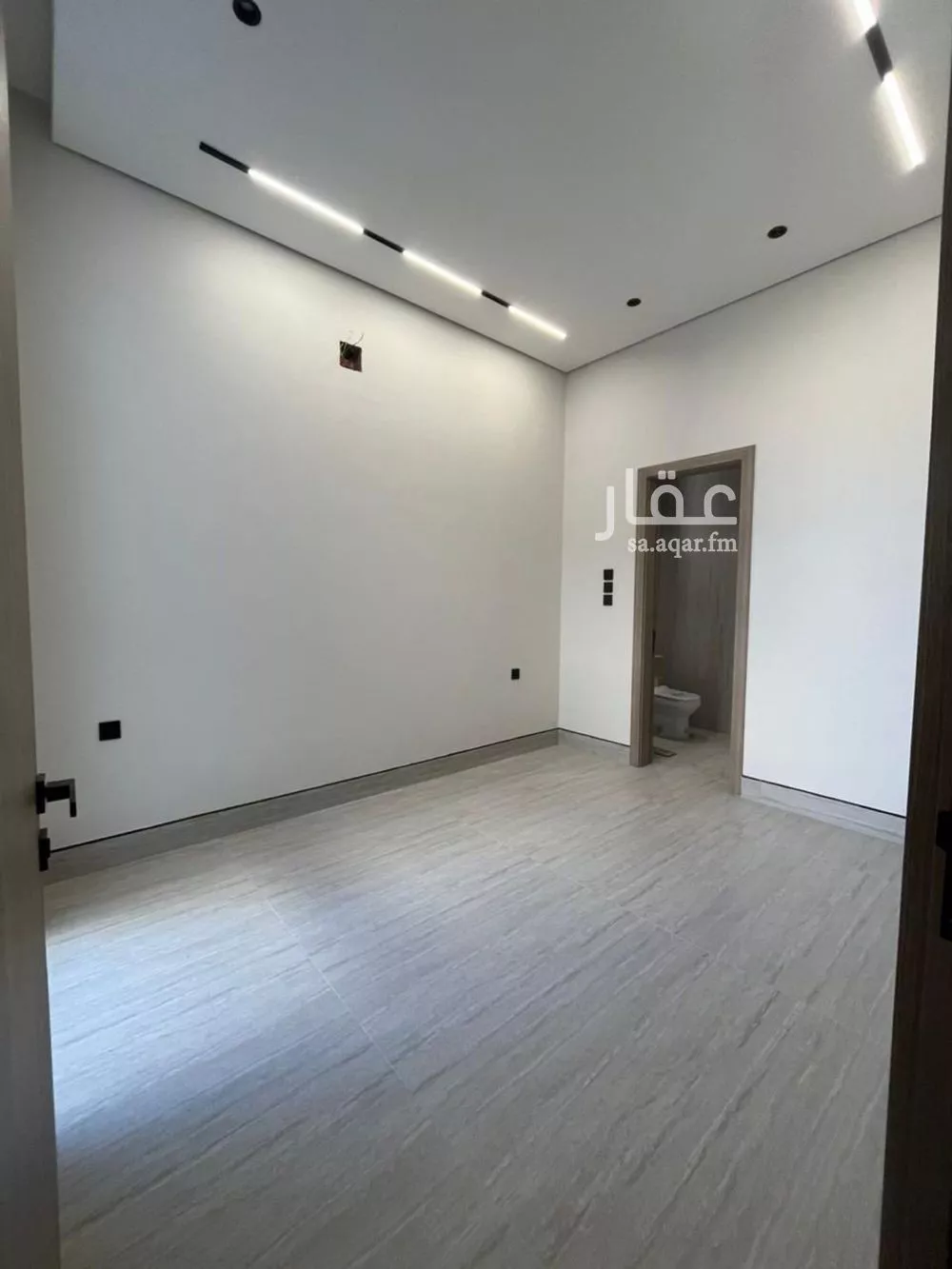 5 bedroom villa in Al Mahdiyyah 15