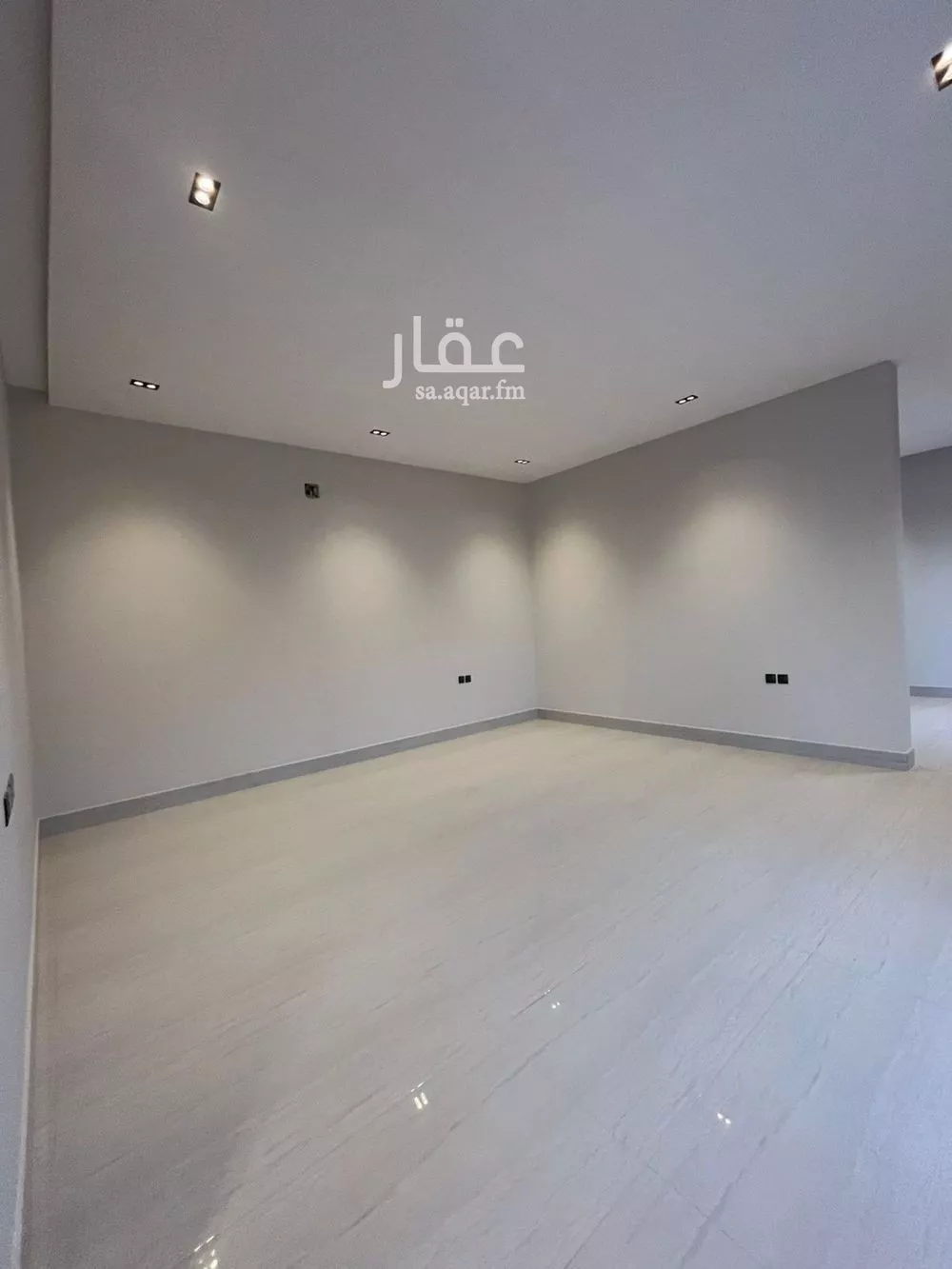 فيلا 7 غرف في المهدية 10