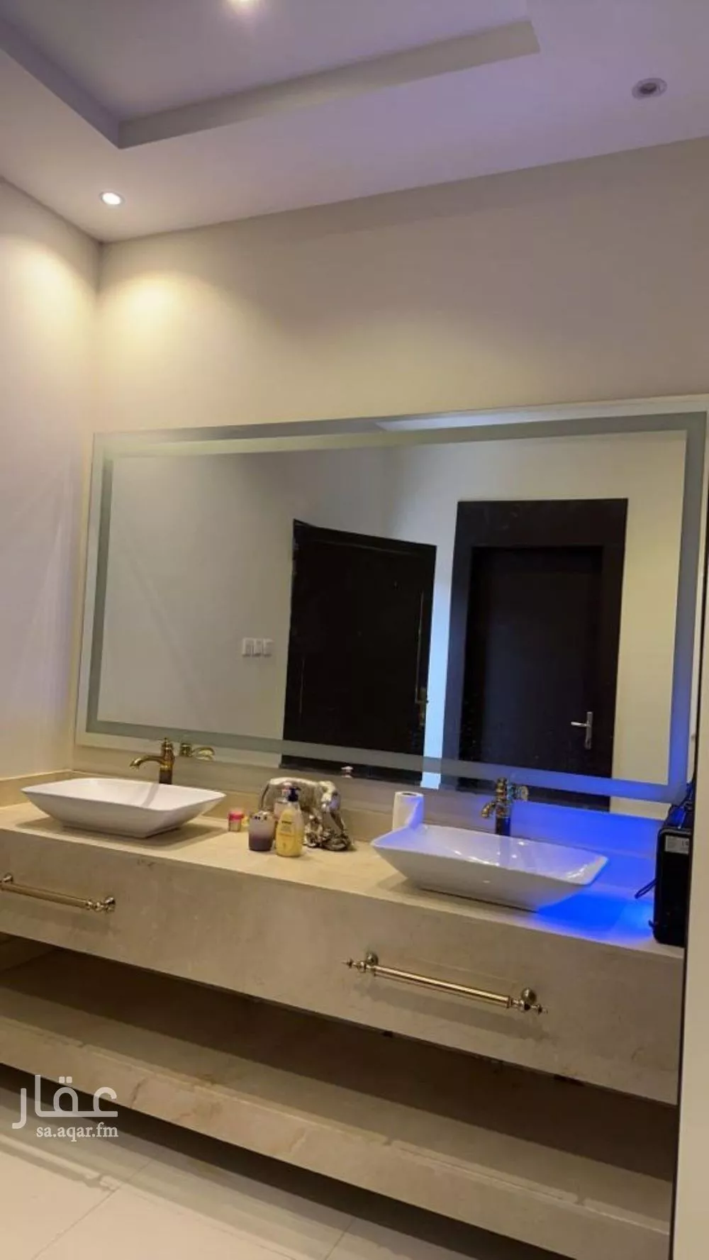 6 bedroom villa in Al Narjis 9