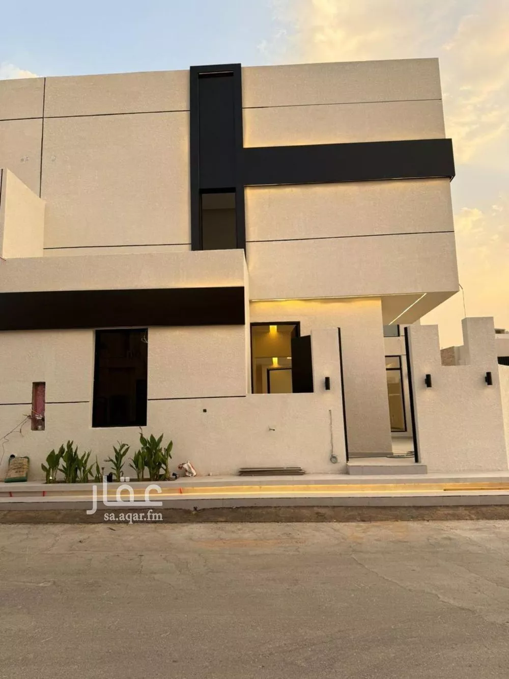 6 bedroom villa in Al Mahdiyyah 2