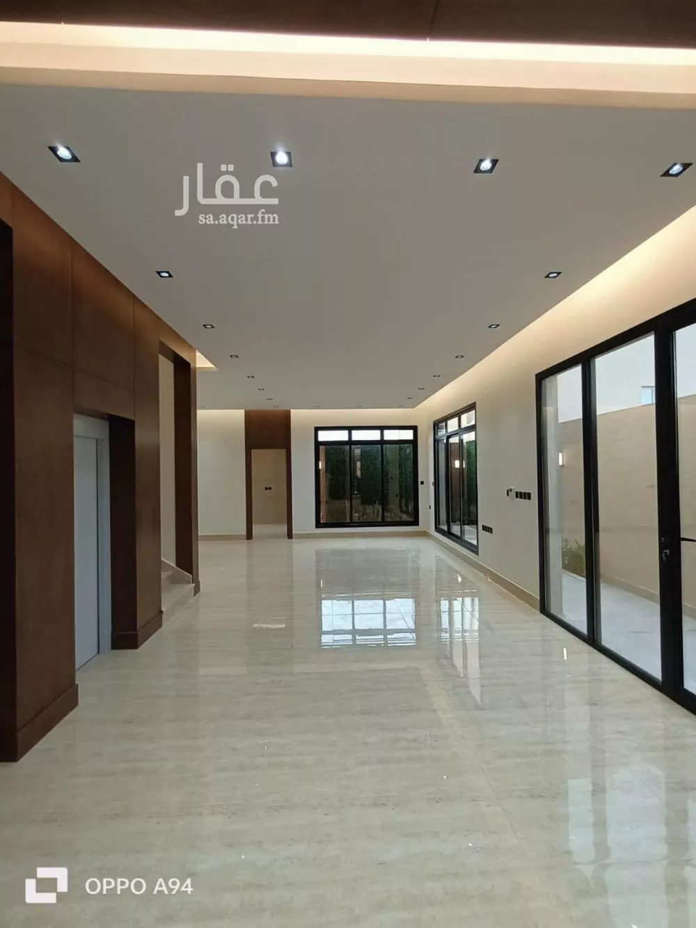 فيلا 5 غرف في النرجس 12