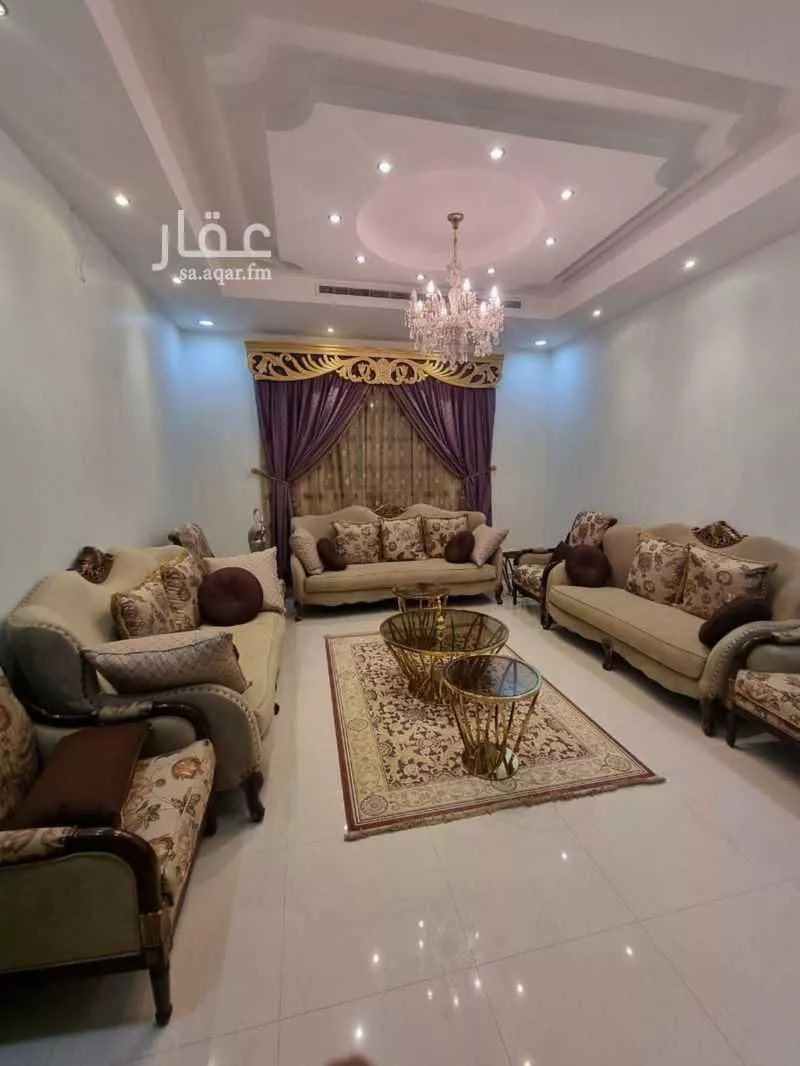 فيلا 18 غرف في العارض 10