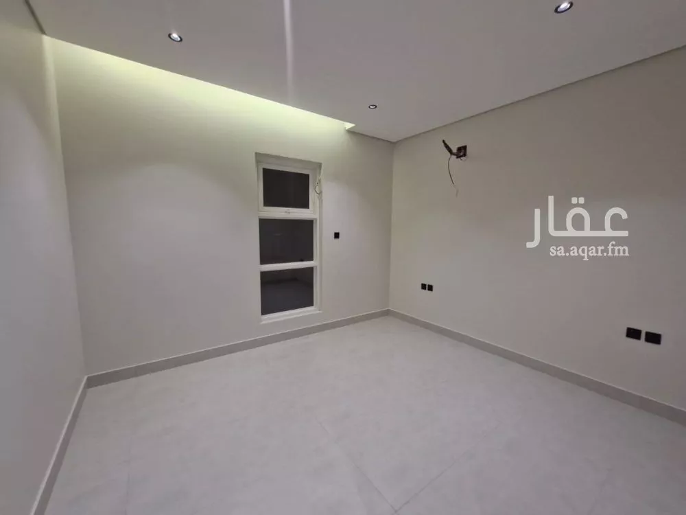 فيلا 7 غرف في العارض 7