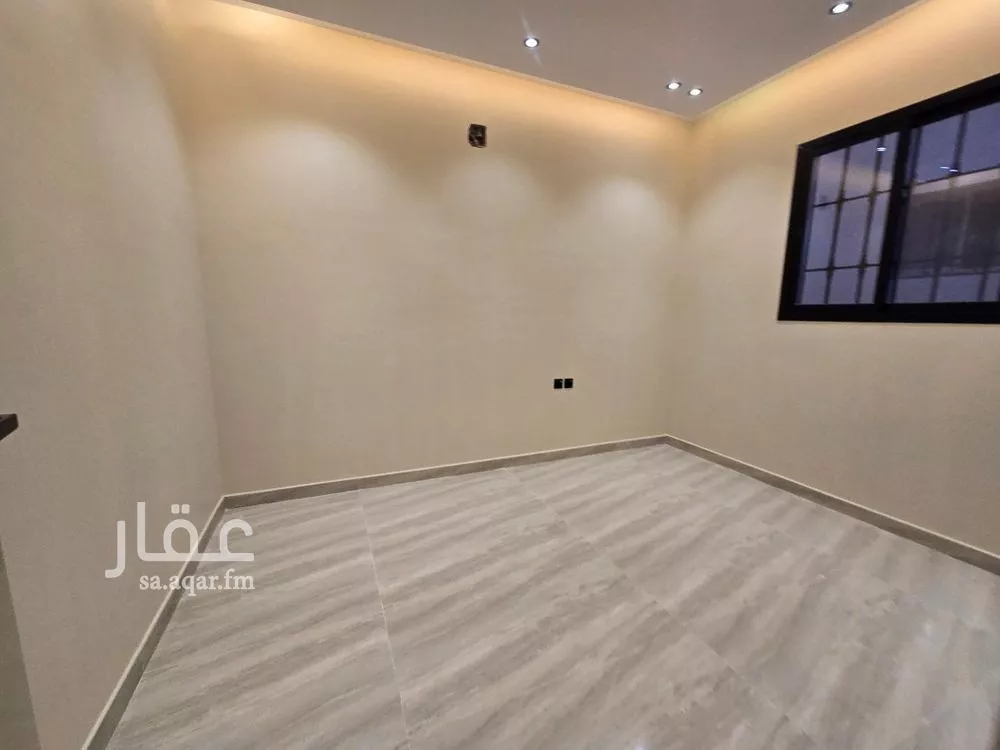 6 bedroom villa in Al Uraija Al Wusta, Riyadh 14