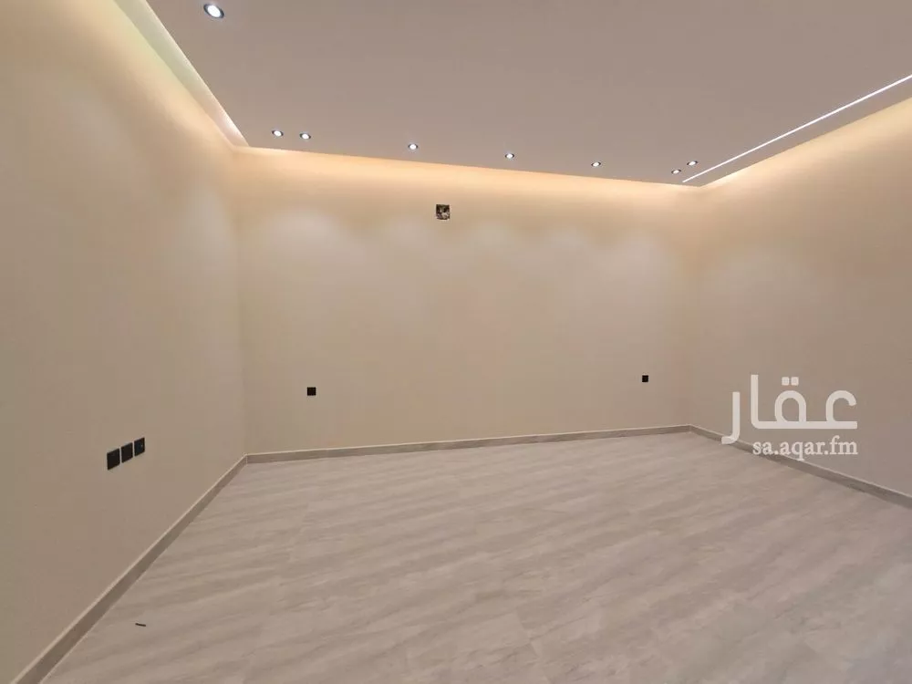 6 bedroom villa in Al Uraija Al Wusta, Riyadh 18