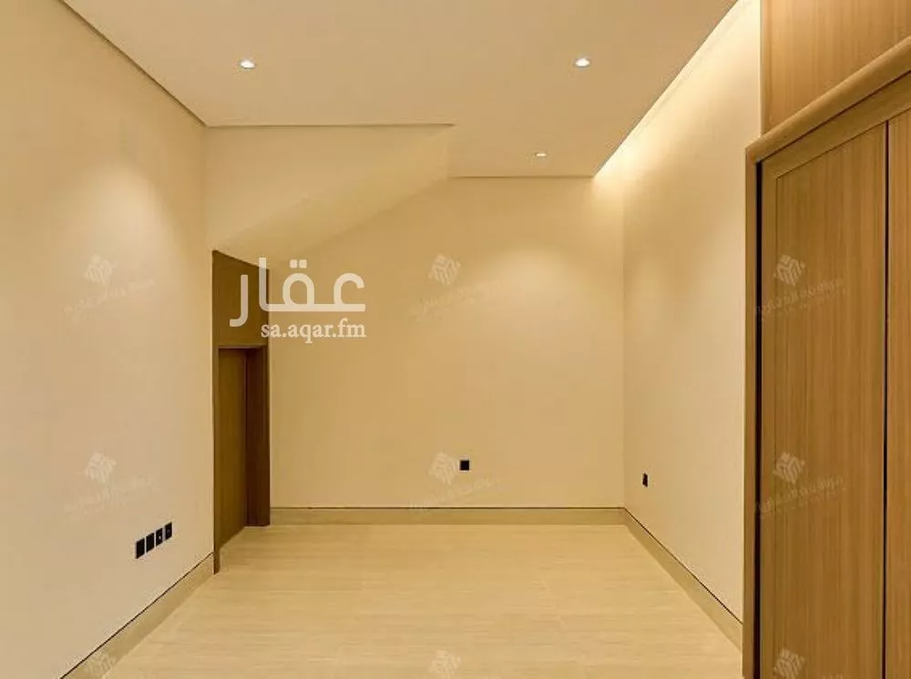 5 bedroom villa in Al Mahdiyyah 13