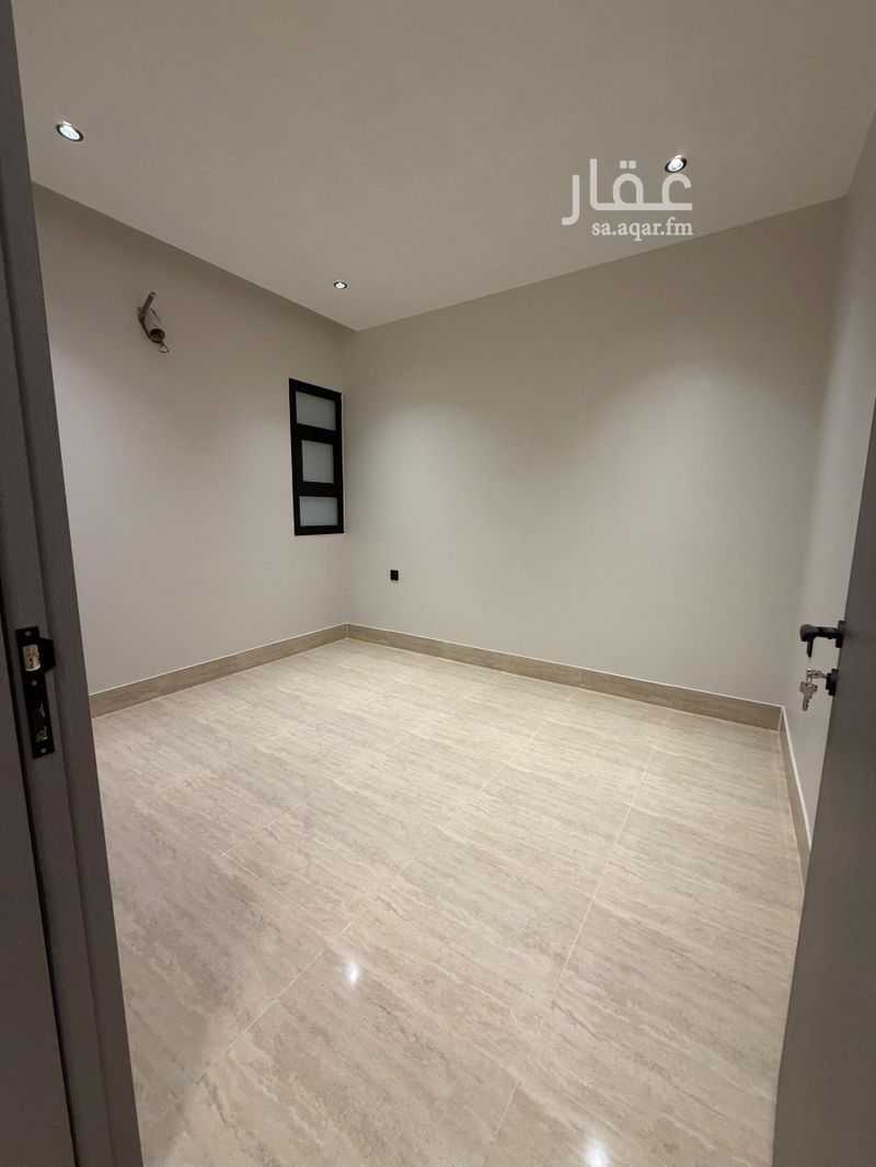 4 bedroom apartment in Ash Shulah, Eastern Province 9