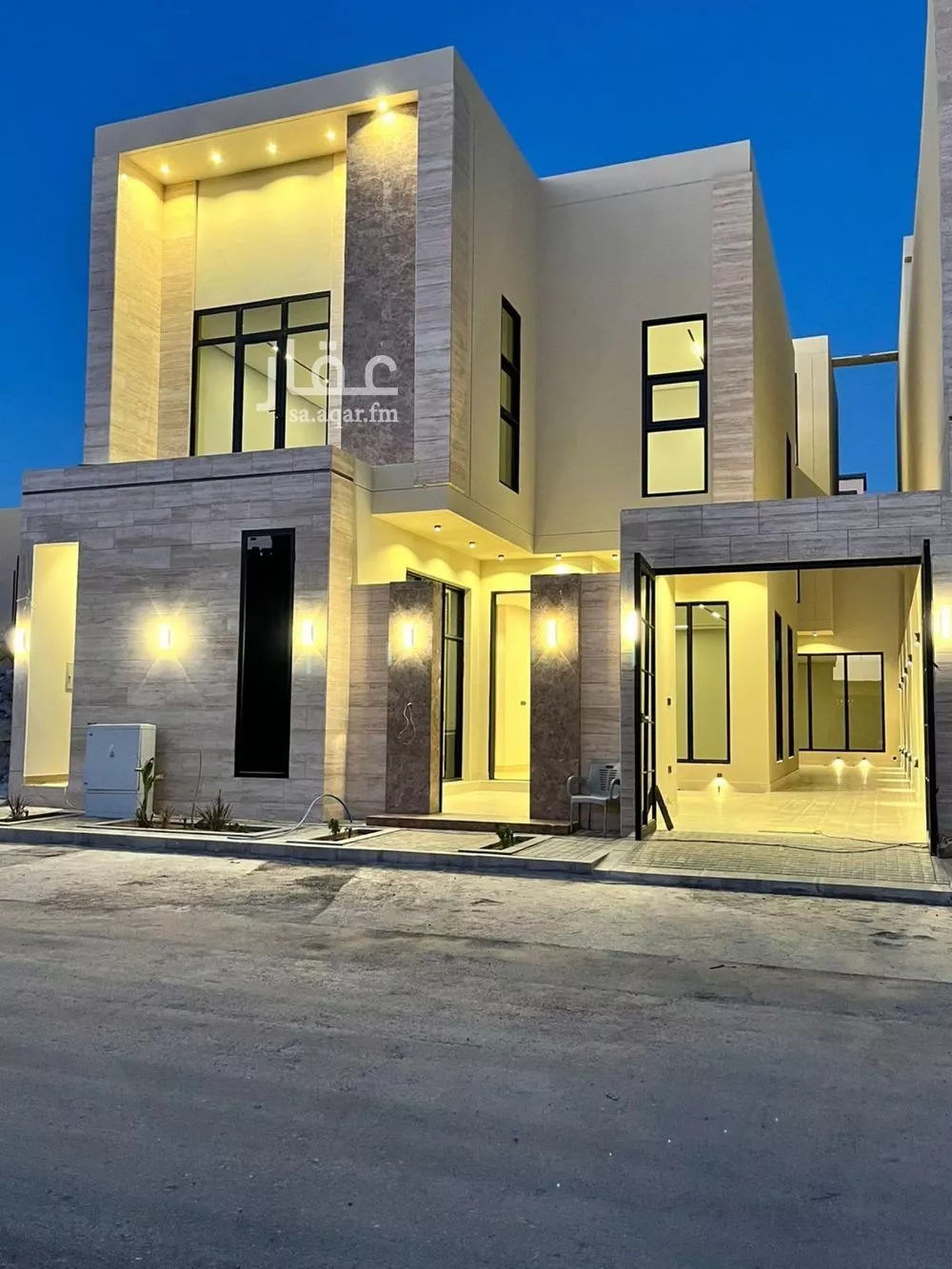 5 bedroom villa in Al Mahdiyyah 2