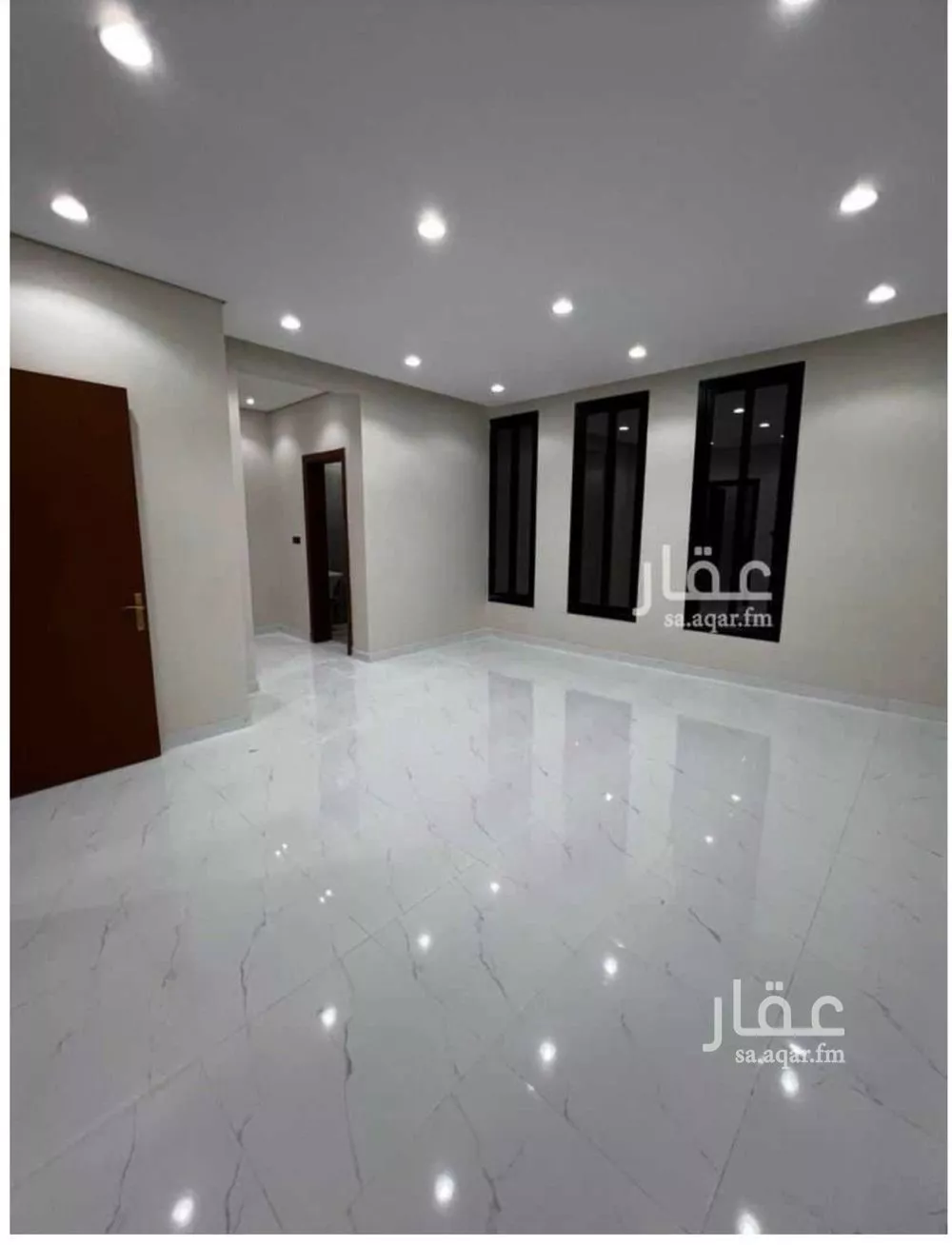 4 bedroom villa in Dhahrat Laban 4