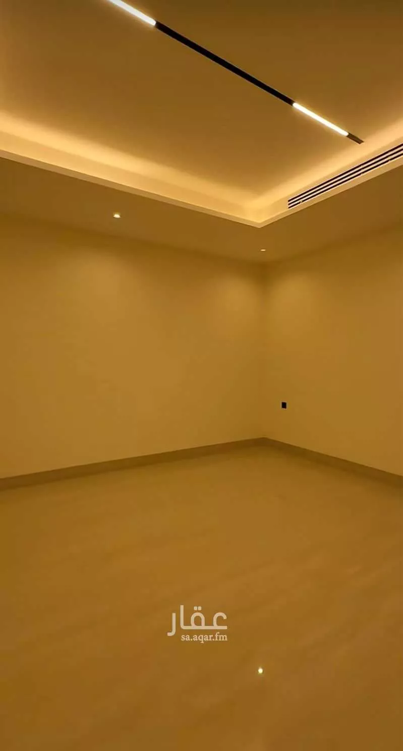 6 bedroom villa in Al Mahdiyyah 6