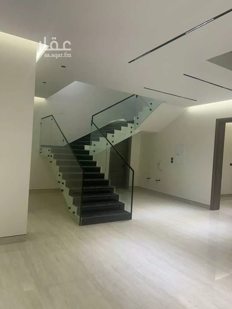 7 bedroom villa in Al Narjis 7