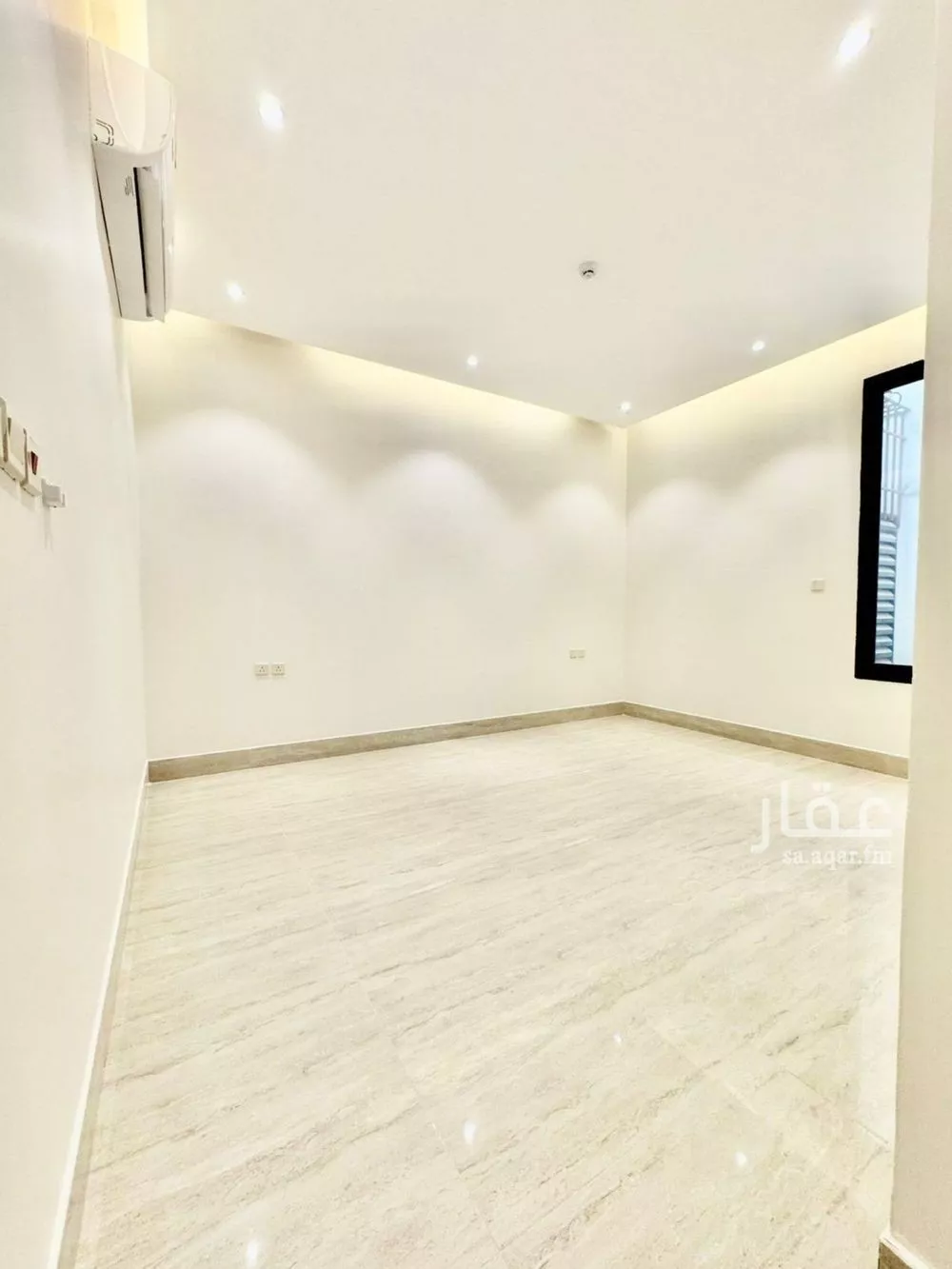 3 bedroom apartment in Al Qairawan 4