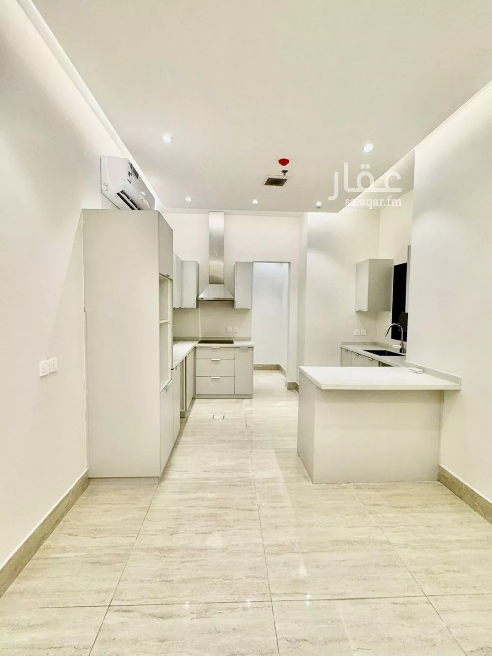 3 bedroom apartment in Al Qairawan 5