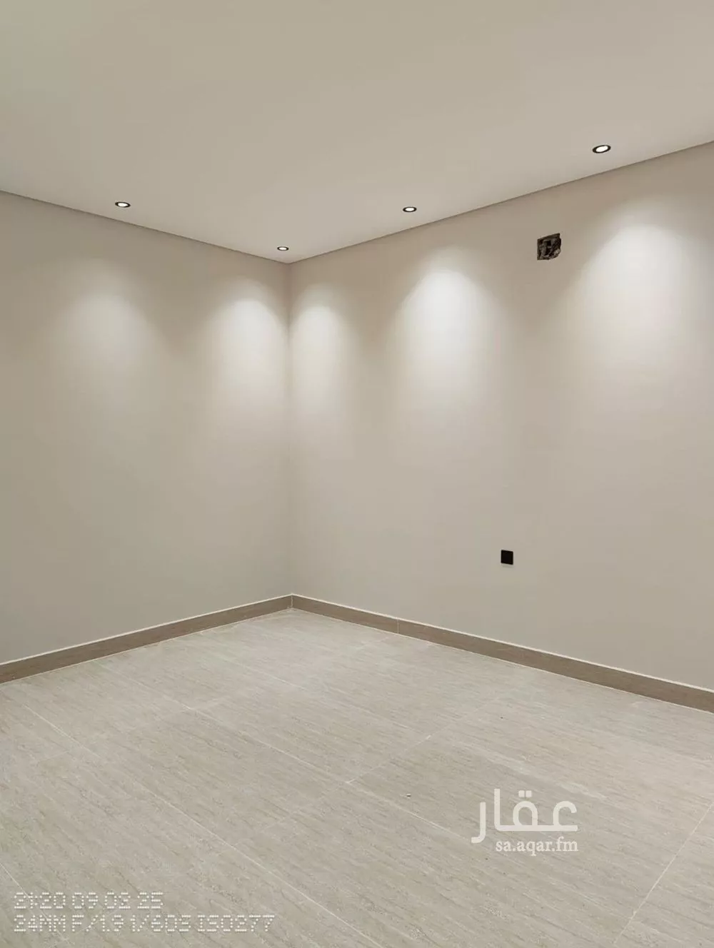 فيلا 5 غرف في طويق 15