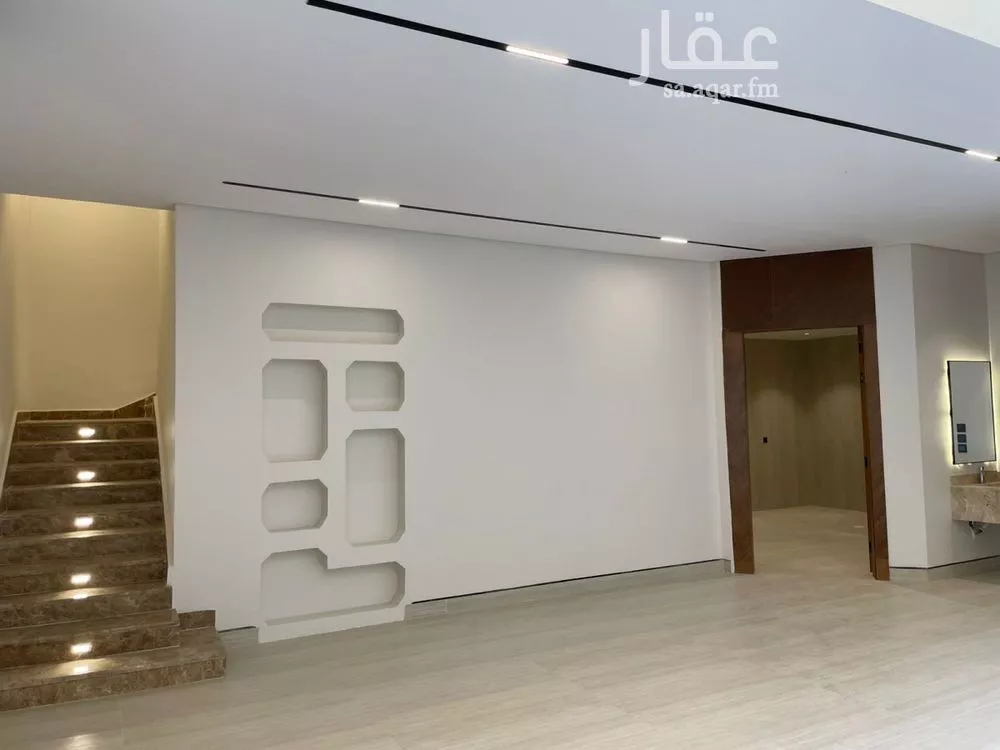 6 bedroom villa in Al Mahdiyyah 14